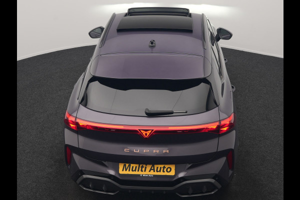 CUPRA Terramar 1.5 TSI e-Hybrid VZ Copper Edition PHEV 272pk DARK VOID METALLIC | Panodak | Head Up | Adaptive Cruise | 360 Camera | Lederen Sportstoelen Memory & Verwarmd | Sennheiser Premium Audio | Matrix LED | Sfeerverlichting | Stuur Verwarmd | Keyless | Blis |