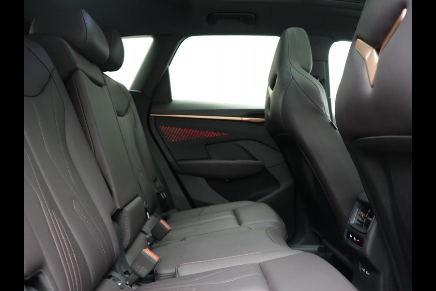 CUPRA Terramar 1.5 TSI e-Hybrid VZ Copper Edition PHEV 272pk DARK VOID METALLIC | Panodak | Head Up | Adaptive Cruise | 360 Camera | Lederen Sportstoelen Memory & Verwarmd | Sennheiser Premium Audio | Matrix LED | Sfeerverlichting | Stuur Verwarmd | Keyless | Blis |