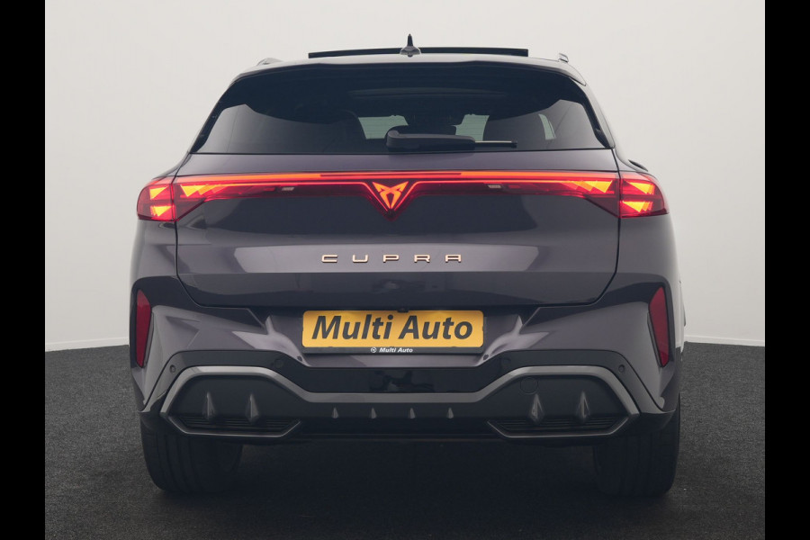 CUPRA Terramar 1.5 TSI e-Hybrid VZ Copper Edition PHEV 272pk DARK VOID METALLIC | Panodak | Head Up | Adaptive Cruise | 360 Camera | Lederen Sportstoelen Memory & Verwarmd | Sennheiser Premium Audio | Matrix LED | Sfeerverlichting | Stuur Verwarmd | Keyless | Blis |