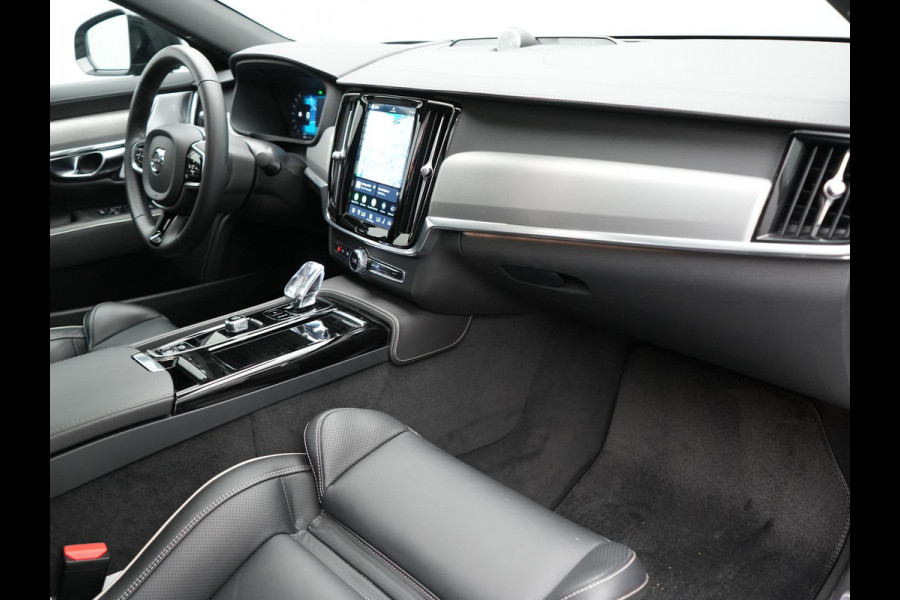 Volvo S90 T8 AWD Ultimate Dark 456pk PHEV LONG RANGE Dealer O.H | Four C Luchtvering | Schuifdak | Bowers & Wilkins | Adaptive Cruise | Head Up | 360 Camera | 20"L.M | Google Maps |