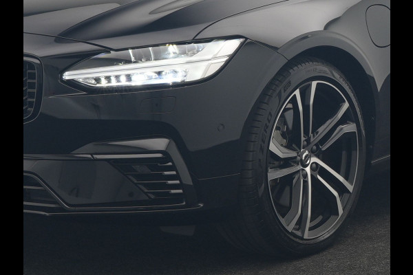 Volvo S90 T8 AWD Ultimate Dark 456pk PHEV LONG RANGE Dealer O.H | Four C Luchtvering | Schuifdak | Bowers & Wilkins | Adaptive Cruise | Head Up | 360 Camera | 20"L.M | Google Maps |