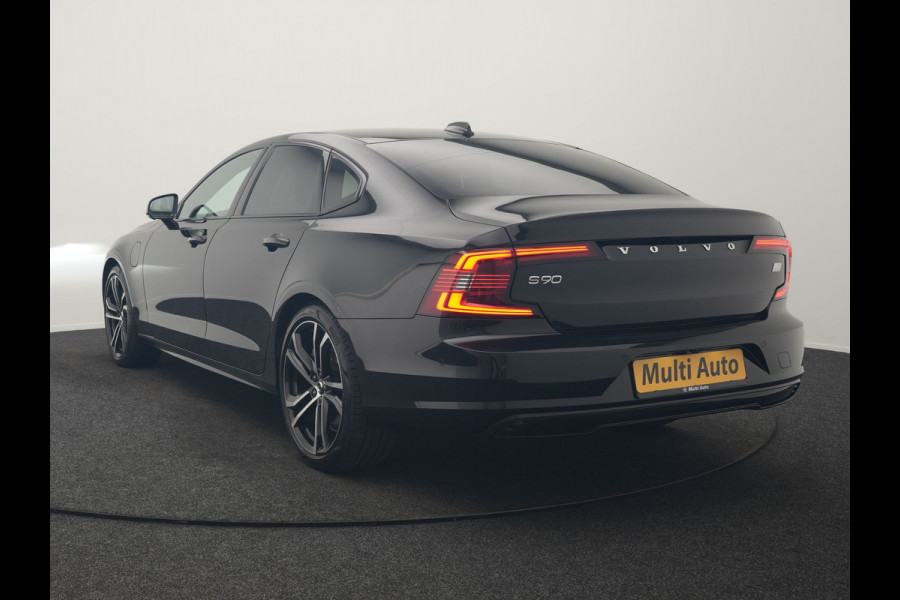 Volvo S90 T8 AWD Ultimate Dark 456pk PHEV LONG RANGE Dealer O.H | Four C Luchtvering | Schuifdak | Bowers & Wilkins | Adaptive Cruise | Head Up | 360 Camera | 20"L.M | Google Maps |