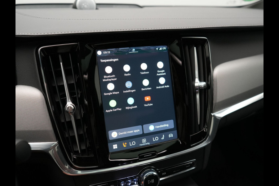 Volvo S90 T8 AWD Ultimate Dark 456pk PHEV LONG RANGE Dealer O.H | Four C Luchtvering | Schuifdak | Bowers & Wilkins | Adaptive Cruise | Head Up | 360 Camera | 20"L.M | Google Maps |
