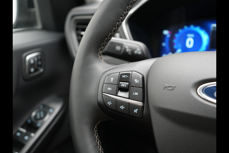 Ford Kuga 2.5 Vignale PHEV 225pk Dealer O.H | Panodak | Head Up | Bang & Olufsen | Adaptive Cruise | 360 Camera | Lederen Sportstoelen Memory & Verwarmd | BLIS | Keyless | Apple Carplay | Pilot Assist | Sfeerverlichting | Navigatie | Virtual | 18"L.M | Plug In Hybrid |