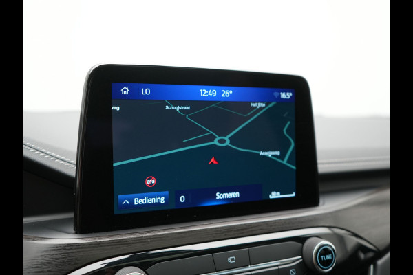 Ford Kuga 2.5 Vignale PHEV 225pk Dealer O.H | Panodak | Head Up | Bang & Olufsen | Adaptive Cruise | 360 Camera | Lederen Sportstoelen Memory & Verwarmd | BLIS | Keyless | Apple Carplay | Pilot Assist | Sfeerverlichting | Navigatie | Virtual | 18"L.M | Plug In Hybrid |