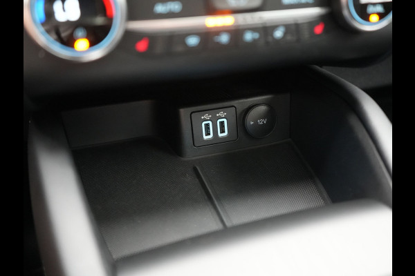 Ford Kuga 2.5 Vignale PHEV 225pk Dealer O.H | Trekhaak Af Fabriek | Panodak | Adaptive Cruise | 360 Camera | Bang & Olufsen | Head Up | Lederen Sportstoelen Memory & Verwarmd | Pilot Assist | Sfeerverlichting | Keyless | Apple Carplay  | Navigatie | Virtual | DAB | 18"L.M | Plug In Hybrid |