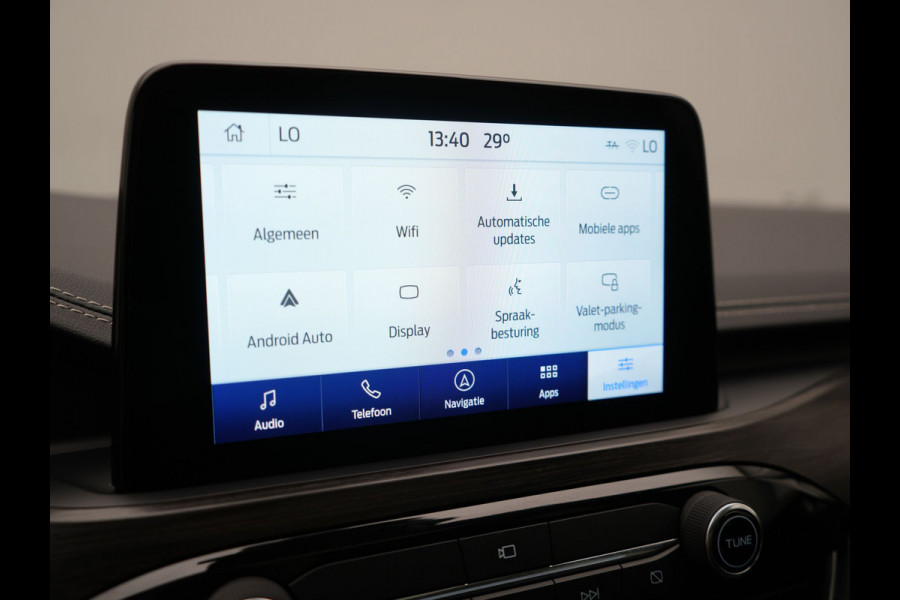 Ford Kuga 2.5 Vignale PHEV 225pk Dealer O.H | Trekhaak Af Fabriek | Panodak | Adaptive Cruise | 360 Camera | Bang & Olufsen | Head Up | Lederen Sportstoelen Memory & Verwarmd | Pilot Assist | Sfeerverlichting | Keyless | Apple Carplay  | Navigatie | Virtual | DAB | 18"L.M | Plug In Hybrid |