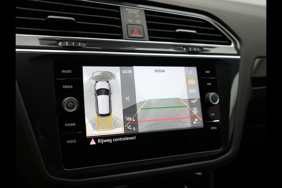 Volkswagen Tiguan 1.4 TSI eHybrid Elegance PHEV SOH 96.9% 245pk Dealer O.H | Adaptive Cruise | 360 Camera | Head Up | Stoelverwarming | IQ Light | Stuurverwarming | Apple Carplay | Travel Assist | Navigatie | Virtual | DAB | 18"L.M | Plug In Hybrid |