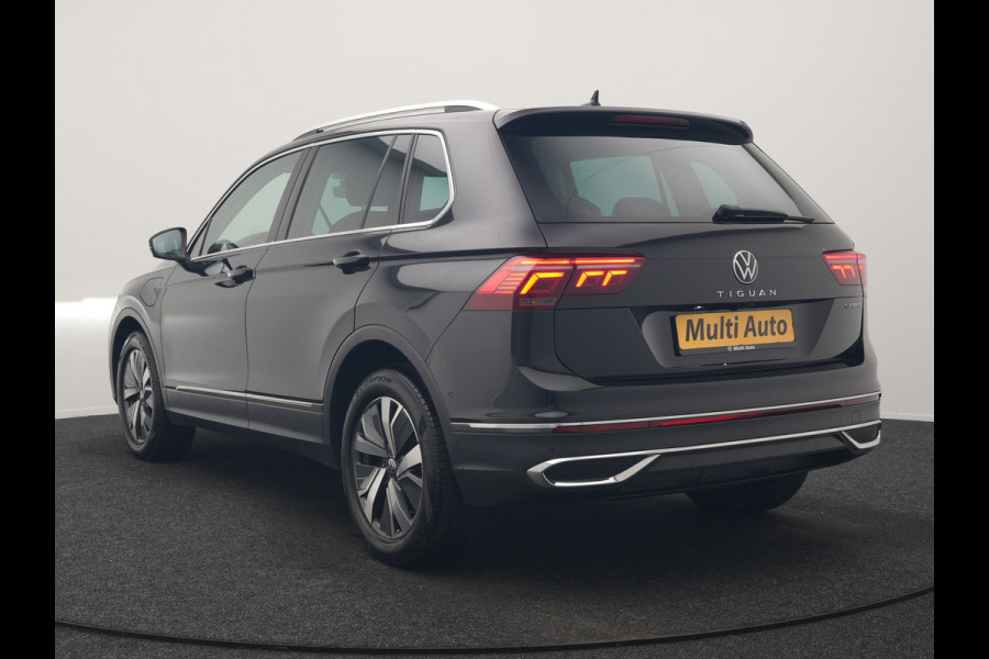 Volkswagen Tiguan 1.4 TSI eHybrid Elegance PHEV SOH 96.9% 245pk Dealer O.H | Adaptive Cruise | 360 Camera | Head Up | Stoelverwarming | IQ Light | Stuurverwarming | Apple Carplay | Travel Assist | Navigatie | Virtual | DAB | 18"L.M | Plug In Hybrid |