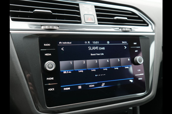Volkswagen Tiguan 1.4 TSI eHybrid Elegance PHEV SOH 96.9% 245pk Dealer O.H | Adaptive Cruise | 360 Camera | Head Up | Stoelverwarming | IQ Light | Stuurverwarming | Apple Carplay | Travel Assist | Navigatie | Virtual | DAB | 18"L.M | Plug In Hybrid |
