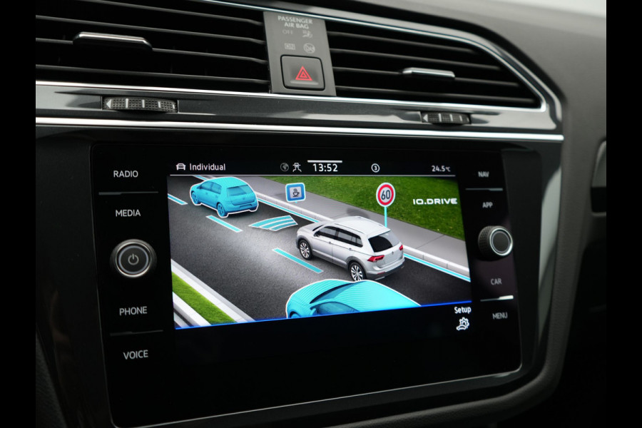 Volkswagen Tiguan 1.4 TSI eHybrid Elegance PHEV SOH 96.9% 245pk Dealer O.H | Adaptive Cruise | 360 Camera | Head Up | Stoelverwarming | IQ Light | Stuurverwarming | Apple Carplay | Travel Assist | Navigatie | Virtual | DAB | 18"L.M | Plug In Hybrid |