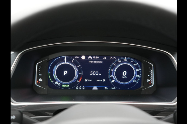 Volkswagen Tiguan 1.4 TSI eHybrid Elegance PHEV SOH 96.9% 245pk Dealer O.H | Adaptive Cruise | 360 Camera | Head Up | Stoelverwarming | IQ Light | Stuurverwarming | Apple Carplay | Travel Assist | Navigatie | Virtual | DAB | 18"L.M | Plug In Hybrid |
