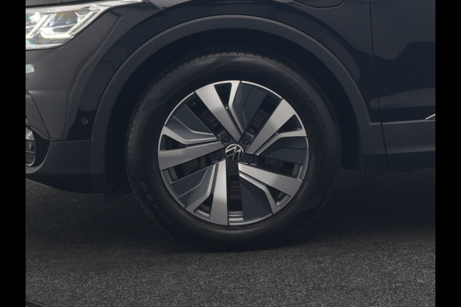 Volkswagen Tiguan 1.4 TSI eHybrid Elegance PHEV SOH 96.9% 245pk Dealer O.H | Adaptive Cruise | 360 Camera | Head Up | Stoelverwarming | IQ Light | Stuurverwarming | Apple Carplay | Travel Assist | Navigatie | Virtual | DAB | 18"L.M | Plug In Hybrid |