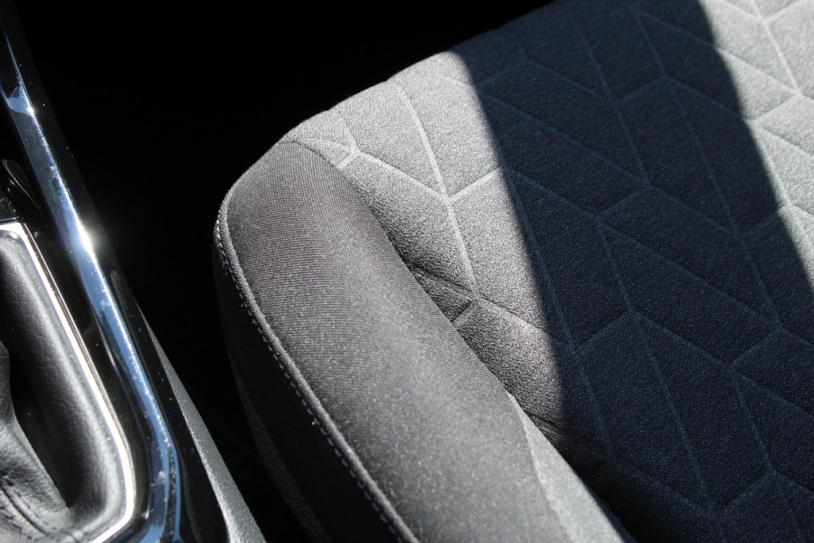 Volkswagen T-Cross 1.0 TSI Life Edition | Automaat | Parkeersensoren | Adaptieve Cruise Control