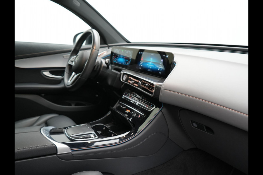 Mercedes-Benz EQC 400 4MATIC 85 kWh 408pk Dealer O.H SOH 96.1% | Panodak | Adaptive Cruise | 360 Camera | Lederen Sportstoelen Massage & Verwarmd | Multibeam LED | MBUX Widescreen Navi | Keyless | Sfeerverlichting | BLIS | Apple Carplay | Virtual | DAB | 19"L.M |