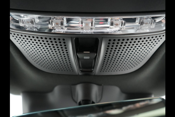 Mercedes-Benz EQC 400 4MATIC 85 kWh 408pk Dealer O.H SOH 96.1% | Panodak | Adaptive Cruise | 360 Camera | Lederen Sportstoelen Massage & Verwarmd | Multibeam LED | MBUX Widescreen Navi | Keyless | Sfeerverlichting | BLIS | Apple Carplay | Virtual | DAB | 19"L.M |