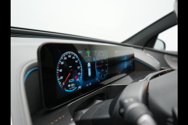 Mercedes-Benz EQC 400 4MATIC 85 kWh 408pk Dealer O.H SOH 96.1% | Panodak | Adaptive Cruise | 360 Camera | Lederen Sportstoelen Massage & Verwarmd | Multibeam LED | MBUX Widescreen Navi | Keyless | Sfeerverlichting | BLIS | Apple Carplay | Virtual | DAB | 19"L.M |