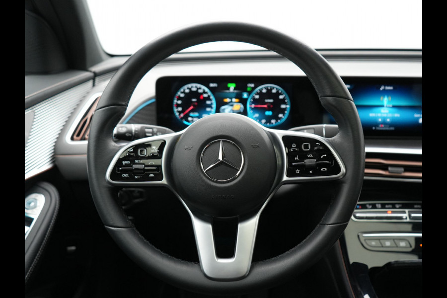 Mercedes-Benz EQC 400 4MATIC 85 kWh 408pk Dealer O.H SOH 96.1% | Panodak | Adaptive Cruise | 360 Camera | Lederen Sportstoelen Massage & Verwarmd | Multibeam LED | MBUX Widescreen Navi | Keyless | Sfeerverlichting | BLIS | Apple Carplay | Virtual | DAB | 19"L.M |