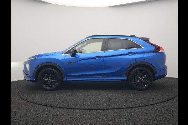 Mitsubishi Eclipse Cross 2.4 Black Edition PHEV 177pk Dealer O.H | 360 Camera | Adaptive Cruise | Alcantara Sportstoelen & Stuur Verwarmd | Keyless | Navigatie Via TomTom | 18" L.M | DAB | Plug In Hybrid |