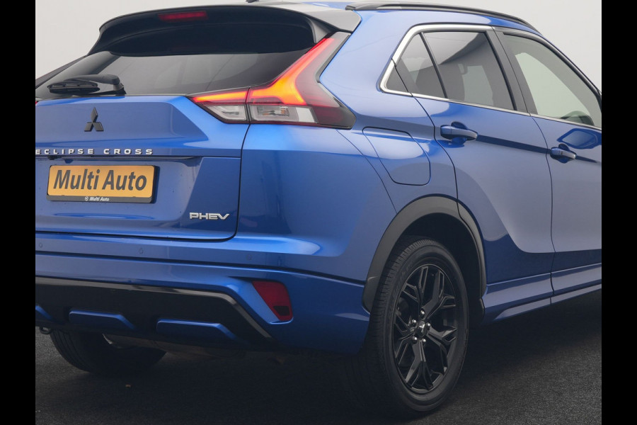 Mitsubishi Eclipse Cross 2.4 Black Edition PHEV 177pk Dealer O.H | 360 Camera | Adaptive Cruise | Alcantara Sportstoelen & Stuur Verwarmd | Keyless | Navigatie Via TomTom | 18" L.M | DAB | Plug In Hybrid |