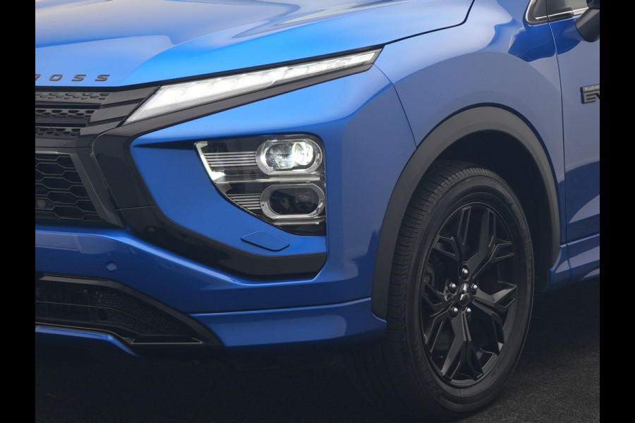 Mitsubishi Eclipse Cross 2.4 Black Edition PHEV 177pk Dealer O.H | 360 Camera | Adaptive Cruise | Alcantara Sportstoelen & Stuur Verwarmd | Keyless | Navigatie Via TomTom | 18" L.M | DAB | Plug In Hybrid |