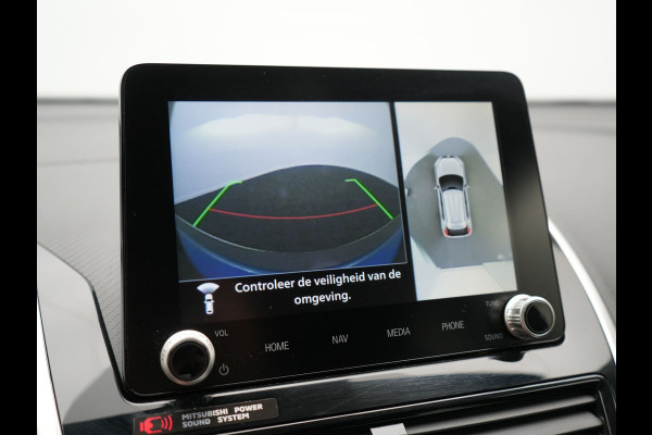 Mitsubishi Eclipse Cross 2.4 Black Edition PHEV 177pk Dealer O.H | 360 Camera | Adaptive Cruise | Alcantara Sportstoelen & Stuur Verwarmd | Keyless | Navigatie Via TomTom | 18" L.M | DAB | Plug In Hybrid |