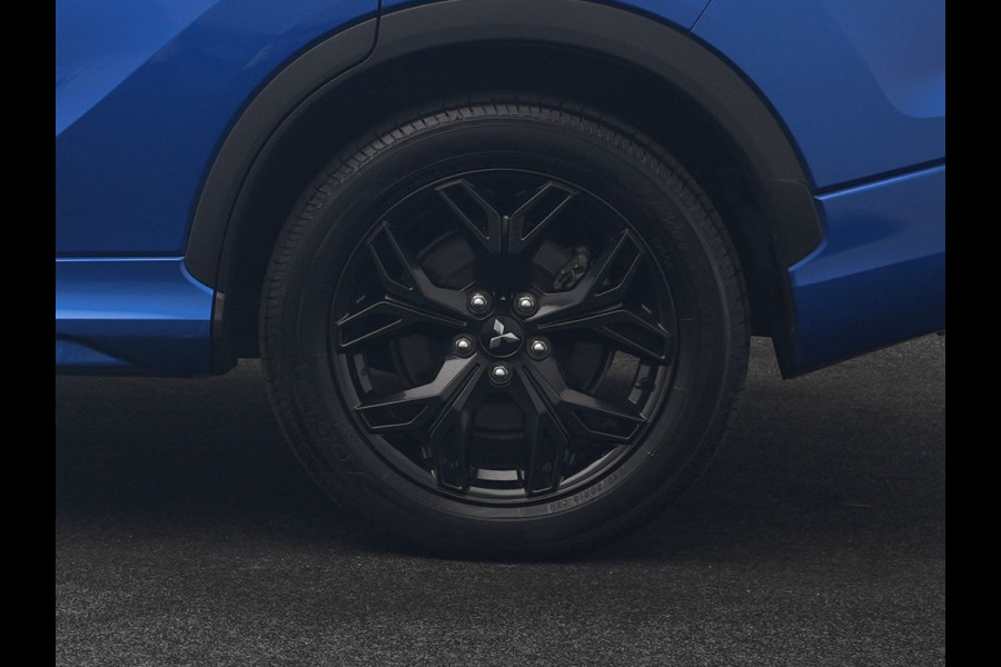 Mitsubishi Eclipse Cross 2.4 Black Edition PHEV 177pk Dealer O.H | 360 Camera | Adaptive Cruise | Alcantara Sportstoelen & Stuur Verwarmd | Keyless | Navigatie Via TomTom | 18" L.M | DAB | Plug In Hybrid |