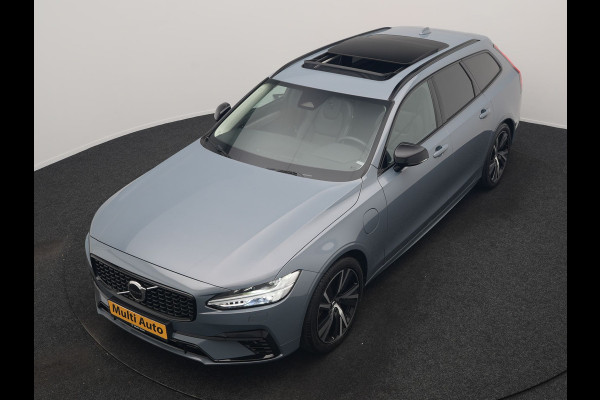 Volvo V90 T6 AWD Plus Dark LONG RANGE PHEV 350pk Dealer O.H. | Trekhaak Af Fabriek | Panodak | Adaptive Cruise | Camera | Harman / Kardon | Lederen Comfortzetels Memory & Ventilatie | Keyless | Blis | Stoelen & Stuur Verwarmd | Apple Carplay | Google | Plug In Hybrid |