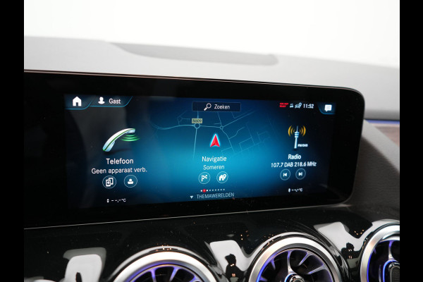 Mercedes-Benz EQA 350 4MATIC Luxury Line 69,7 kWh 292pk Dealer O.H. | Panodak | Adaptive Cruise | Camera | Lederen Sportstoelen Ventilatie & Verwarmd | Dashcam Af Fabriek | Sfeerverlichting | Keyless | Blis | Navigatie | DAB | 20"L.M |