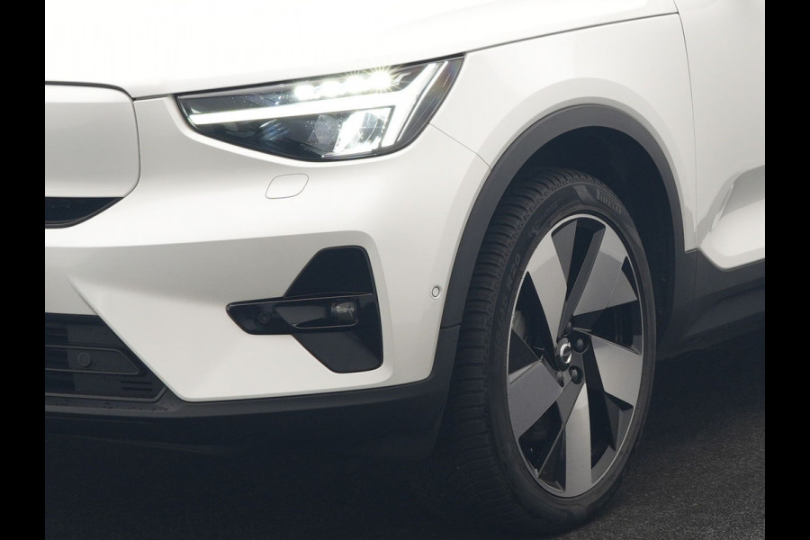 Volvo XC40 Recharge Ultimate 69 kWh 231pk Dealer O.H. | Trekhaak Af Fabriek | Panodak | Warmtepomp | Adaptive Cruise | 360 Camera | Harman / Kardon | Sportstoelen Memory & Verwarmd | Keyless | Blis | Apple Carplay | Google | Stuur Verwarmd |