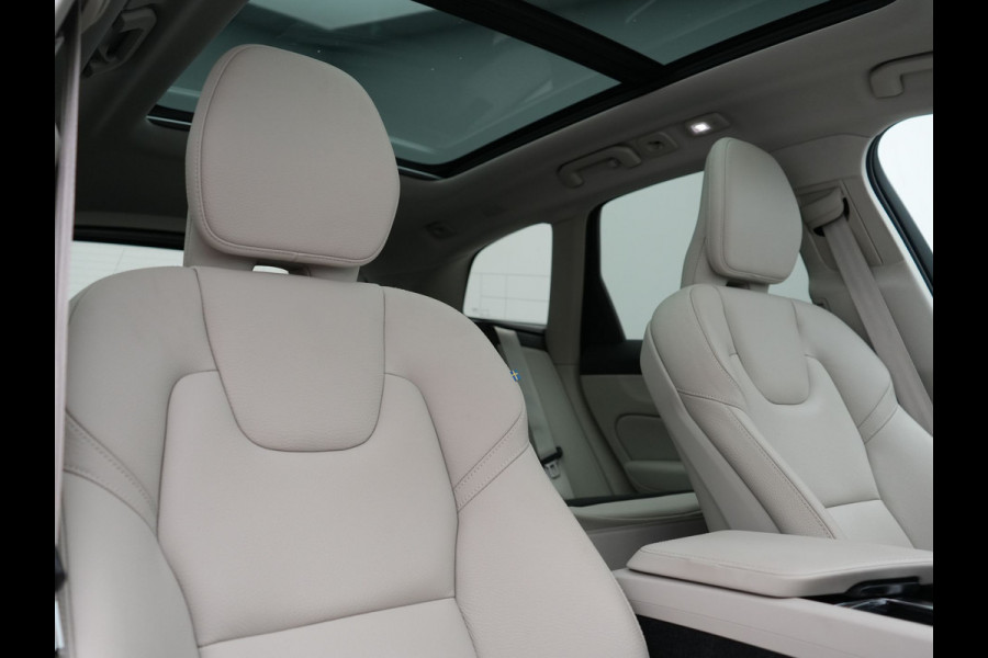 Volvo XC60 T6 AWD Plus Bright LONG RANGE PHEV 350pk Dealer O.H. | Panodak | Adaptive Cruise | Camera | Lederen Sportstoelen Memory & Verwarmd | Blis | Keyless | Apple Carplay | Stuur Verwarmd | Google Assistent | Plug In Hybrid |