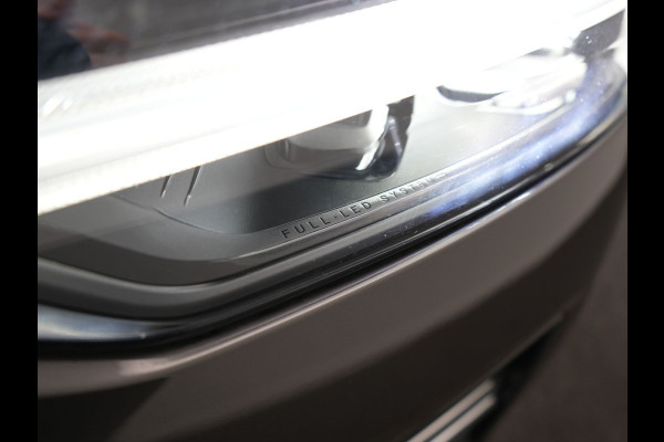 Volvo XC60 T6 AWD Plus Bright LONG RANGE PHEV 350pk Dealer O.H. | Panodak | Adaptive Cruise | Camera | Lederen Sportstoelen Memory & Verwarmd | Blis | Keyless | Apple Carplay | Stuur Verwarmd | Google Assistent | Plug In Hybrid |