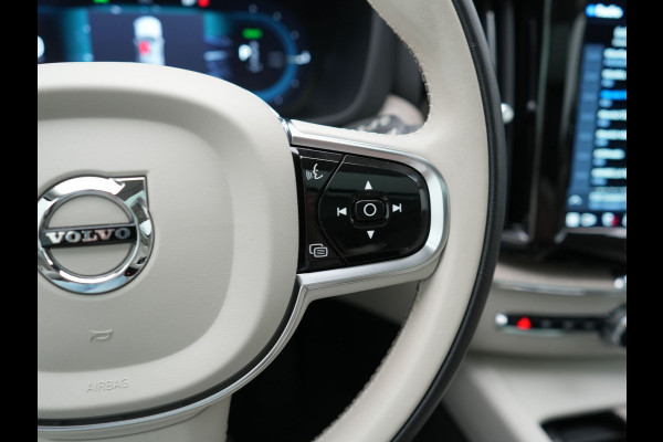 Volvo XC60 T6 AWD Plus Bright LONG RANGE PHEV 350pk Dealer O.H. | Panodak | Adaptive Cruise | Camera | Lederen Sportstoelen Memory & Verwarmd | Blis | Keyless | Apple Carplay | Stuur Verwarmd | Google Assistent | Plug In Hybrid |