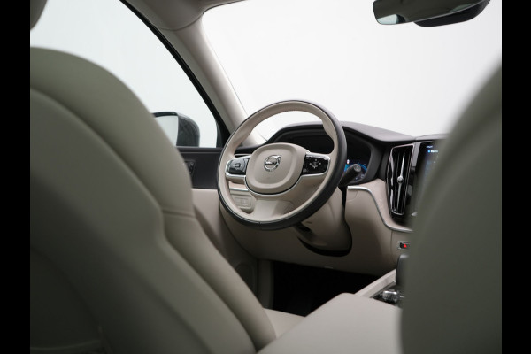 Volvo XC60 T6 AWD Plus Bright LONG RANGE PHEV 350pk Dealer O.H. | Panodak | Adaptive Cruise | Camera | Lederen Sportstoelen Memory & Verwarmd | Blis | Keyless | Apple Carplay | Stuur Verwarmd | Google Assistent | Plug In Hybrid |