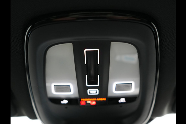 Volvo XC60 T6 AWD R-Design LONG RANGE PHEV 350pk Dealer O.H. | Trekhaak Af Fabriek | Panodak | Adaptive Cruise | Camera | Harman / Kardon | Lederen Sportstoelen Memory & Verwarmd | Keyless | Stuur Verwarmd | Apple Carplay | Google Assistent | DAB | Plug In Hybrid |