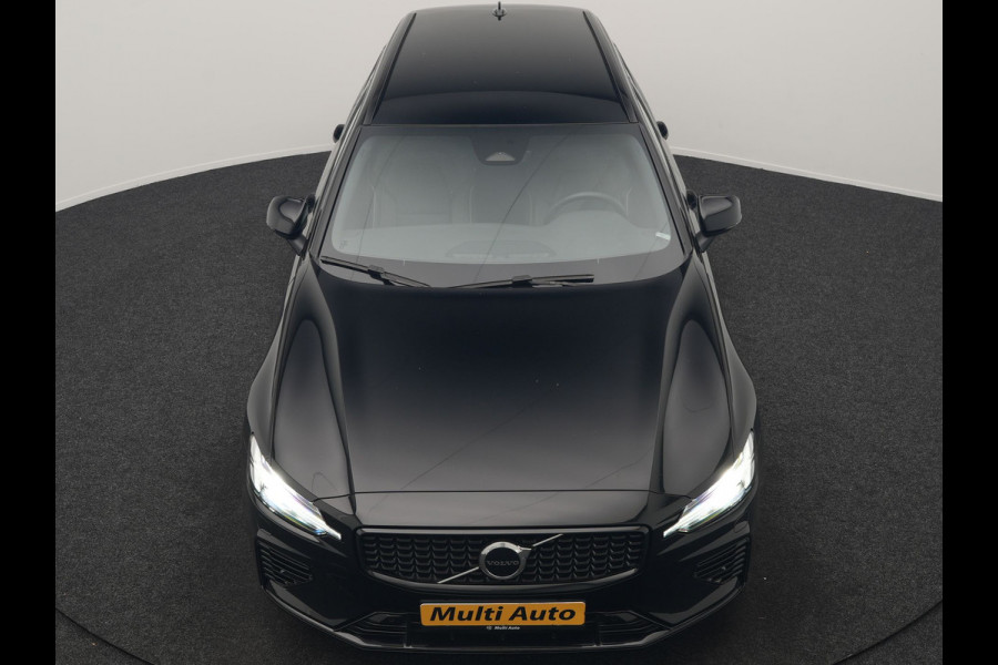 Volvo V60 T6 AWD Plus Dark LONG RANGE PHEV 350pk Dealer O.H. | Trekhaak Af Fabriek | Camera | Sportstoelen Memory & Verwarmd | Stuur Verwarmd | Apple Carplay | Keyless | DAB | Cruise Control | Plug In Hybrid |