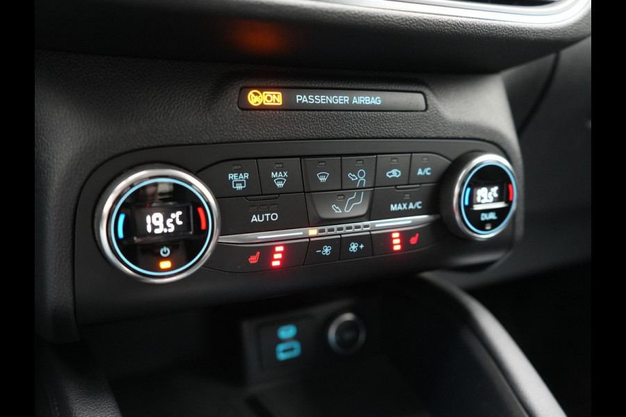 Ford Kuga 2.5 Titanium X PHEV 225pk Dealer O.H. | Bang & Olufsen | Voorstoelen Verwarmd | Apple Carplay | Keyless | LED Koplampen | Navigatie | DAB | Cruise Control | 18"L.M | Plug In Hybrid |