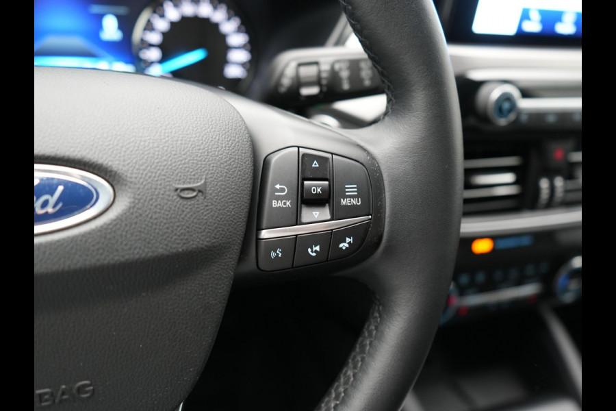 Ford Kuga 2.5 Titanium X PHEV 225pk Dealer O.H. | Bang & Olufsen | Voorstoelen Verwarmd | Apple Carplay | Keyless | LED Koplampen | Navigatie | DAB | Cruise Control | 18"L.M | Plug In Hybrid |