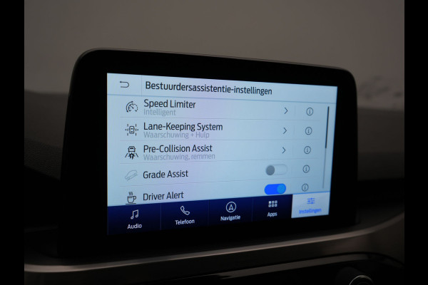 Ford Kuga 2.5 Titanium X PHEV 225pk Dealer O.H. | Bang & Olufsen | Voorstoelen Verwarmd | Apple Carplay | Keyless | LED Koplampen | Navigatie | DAB | Cruise Control | 18"L.M | Plug In Hybrid |