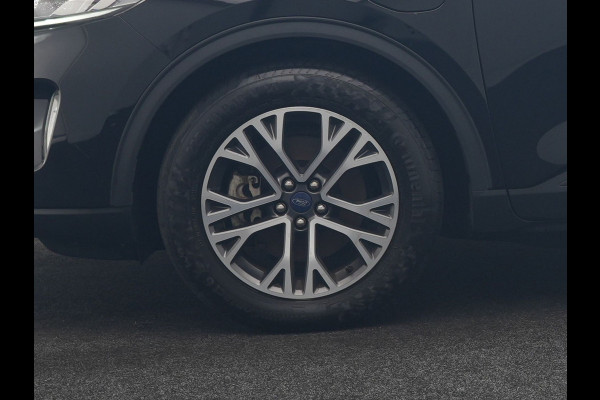 Ford Kuga 2.5 Titanium X PHEV 225pk Dealer O.H. | Bang & Olufsen | Voorstoelen Verwarmd | Apple Carplay | Keyless | LED Koplampen | Navigatie | DAB | Cruise Control | 18"L.M | Plug In Hybrid |