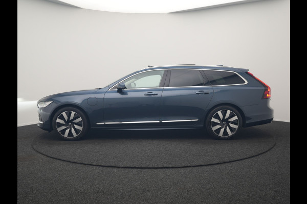 Volvo V90 T6 AWD Plus Bright LONG RANGE PHEV 350pk Dealer O.H. | Trekhaak Af Fabriek | Panodak | Adaptive Cruise | Camera | Harman / Kardon | Lederen Sportstoelen Memory & Verwarmd | Keyless | Blis | Stuur Verwarmd | Apple Carplay | Google Assistent | Plug In Hybrid |