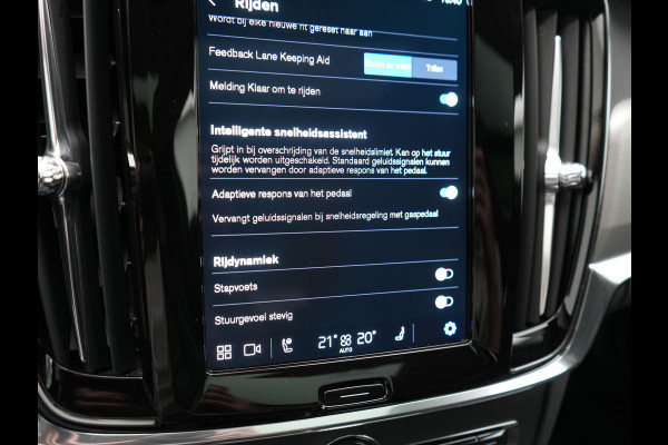 Volvo V90 T6 AWD Plus Bright LONG RANGE PHEV 350pk Dealer O.H. | Trekhaak Af Fabriek | Panodak | Adaptive Cruise | Camera | Harman / Kardon | Lederen Sportstoelen Memory & Verwarmd | Keyless | Blis | Stuur Verwarmd | Apple Carplay | Google Assistent | Plug In Hybrid |