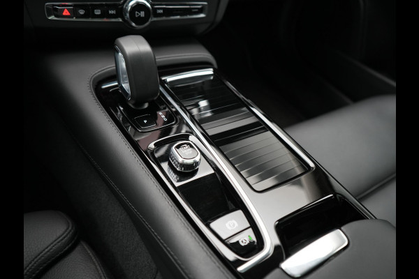 Volvo V90 T6 AWD Plus Bright LONG RANGE PHEV 350pk Dealer O.H. | Trekhaak Af Fabriek | Panodak | Adaptive Cruise | Camera | Harman / Kardon | Lederen Sportstoelen Memory & Verwarmd | Keyless | Blis | Stuur Verwarmd | Apple Carplay | Google Assistent | Plug In Hybrid |