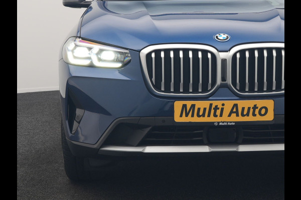 BMW X3 xDrive30e High Executive PHEV 293pk Dealer O.H | Trekhaak Af Fabriek | Panodak | Head Up | Adaptive Cruise | Camera | Laser LED | Hifi Audio | Lederen Sportstoelen Memory & Ventilatie | Keyless | Apple Carplay | Stoelverwarming | Navigatie | Virtual | DAB | 18" L.M | Plug In Hybrid |