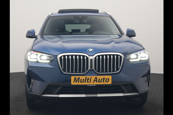 BMW X3 xDrive30e High Executive PHEV 293pk Dealer O.H | Trekhaak Af Fabriek | Panodak | Head Up | Adaptive Cruise | Camera | Laser LED | Hifi Audio | Lederen Sportstoelen Memory & Ventilatie | Keyless | Apple Carplay | Stoelverwarming | Navigatie | Virtual | DAB | 18" L.M | Plug In Hybrid |