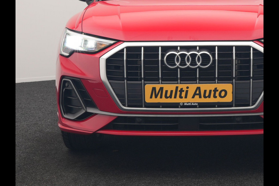 Audi Q3 45 TFSI e S Line PHEV 245pk Dealer O.H. | Trekhaak Af Fabriek | Camera | Blis | Stoelverwarming | Apple Carplay | Virtual Cockpit | Lane Assist | DAB | Cruise Control | 19"L.M | Plug In Hybrid |