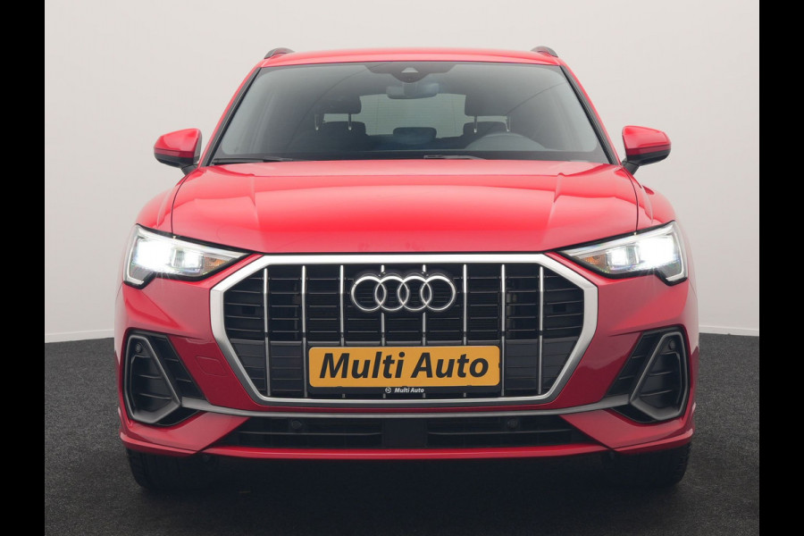 Audi Q3 45 TFSI e S Line PHEV 245pk Dealer O.H. | Trekhaak Af Fabriek | Camera | Blis | Stoelverwarming | Apple Carplay | Virtual Cockpit | Lane Assist | DAB | Cruise Control | 19"L.M | Plug In Hybrid |