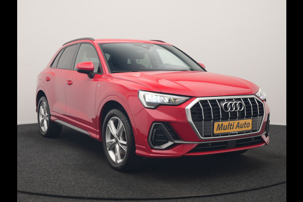 Audi Q3 45 TFSI e S Line PHEV 245pk Dealer O.H. | Trekhaak Af Fabriek | Camera | Blis | Stoelverwarming | Apple Carplay | Virtual Cockpit | Lane Assist | DAB | Cruise Control | 19"L.M | Plug In Hybrid |