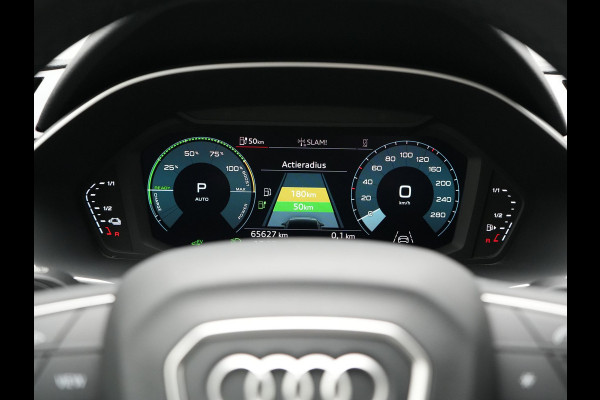 Audi Q3 45 TFSI e S Line PHEV 245pk Dealer O.H. | Trekhaak Af Fabriek | Camera | Blis | Stoelverwarming | Apple Carplay | Virtual Cockpit | Lane Assist | DAB | Cruise Control | 19"L.M | Plug In Hybrid |