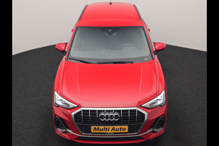 Audi Q3 45 TFSI e S Line PHEV 245pk Dealer O.H. | Trekhaak Af Fabriek | Camera | Blis | Stoelverwarming | Apple Carplay | Virtual Cockpit | Lane Assist | DAB | Cruise Control | 19"L.M | Plug In Hybrid |